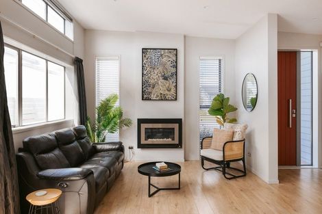 Photo of property in 19 Selliera Place, Papamoa Beach, Papamoa, 3118