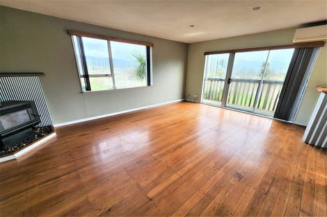 Photo of property in 27 Thomas Street, Stokes Valley, Lower Hutt, 5019