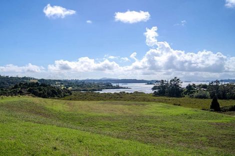 Photo of property in 77 Skudders Beach Road, Kerikeri, 0294