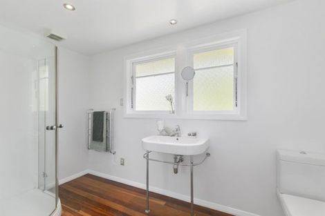 Photo of property in 9 Wyndrum Avenue, Waterloo, Lower Hutt, 5011