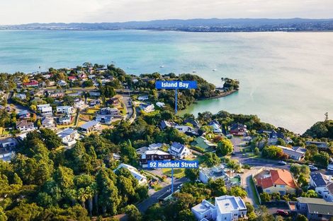 Photo of property in 92 Hadfield Street, Beach Haven, Auckland, 0626