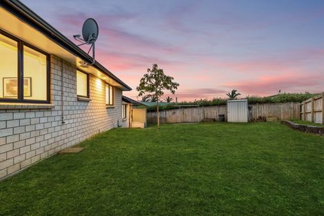 Photo of property in 65b Puriri Road, Pukekohe, 2120