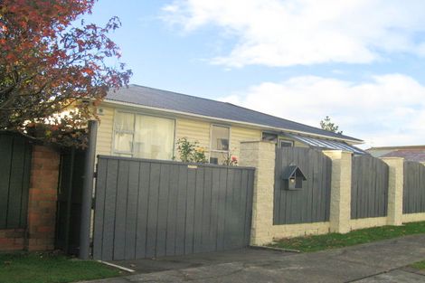 Photo of property in 57 Fyvie Avenue, Tawa, Wellington, 5028