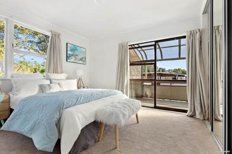 Photo of property in 53 Eskdale Road, Birkdale, Auckland, 0626