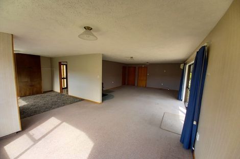 Photo of property in 66 Clifden Highway, Tuatapere, 9691