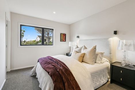 Photo of property in 365b Karori Road, Karori, Wellington, 6012