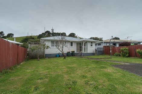 Photo of property in 10 Clearmont Crescent, Blagdon, New Plymouth, 4310