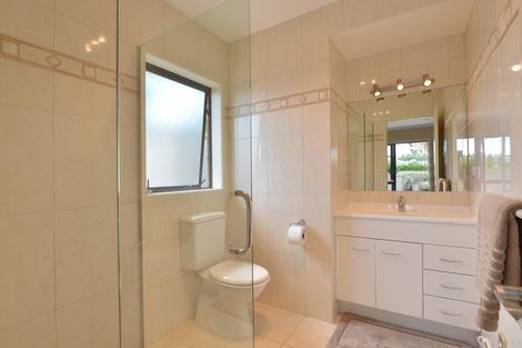 Photo of property in 24 Lochiel Place, Te Kamo, Whangarei, 0112