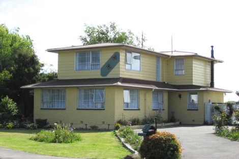 Photo of property in 12 Murray Place, Kaiapoi, 7630