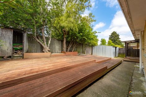 Photo of property in 7 Garth Lane, Maoribank, Upper Hutt, 5018