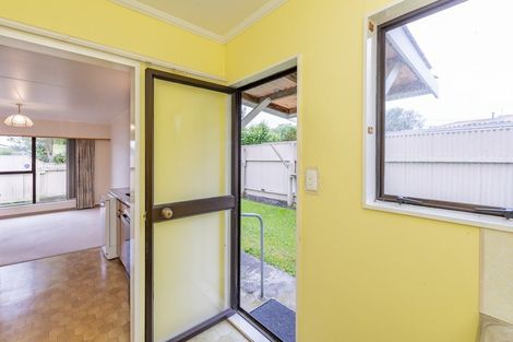 Photo of property in 50b Winchester Street, Levin, 5510