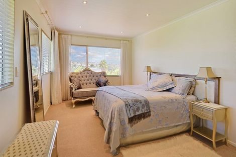 Photo of property in 1/85 Kowhai Road, Mairangi Bay, Auckland, 0630