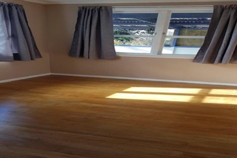 Photo of property in 187 Birkdale Road, Birkdale, Auckland, 0626