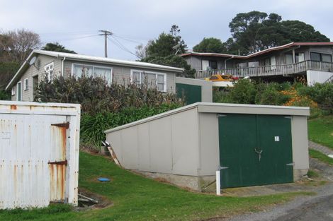Photo of property in 21 Urquharts Bay Road, Whangarei Heads, Whangarei, 0174
