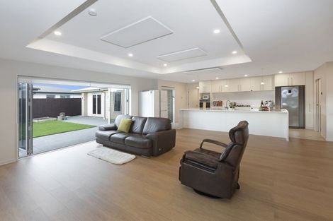 Photo of property in 94 Rannoch Drive, Broomfield, Christchurch, 8042