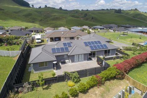 Photo of property in 151 Ballintoy Park Drive, Welcome Bay, Tauranga, 3175