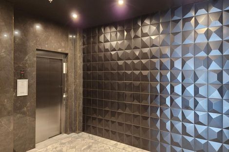 Photo of property in Alpha Apartments, 703/4 Elizabeth Street, Mount Victoria, Wellington, 6011