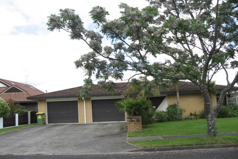 Photo of property in 22 Brylee Drive, Conifer Grove, Takanini, 2112