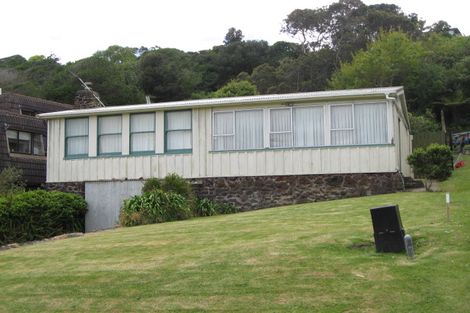 Photo of property in 71 De Luen Avenue, Tindalls Beach, Whangaparaoa, 0930