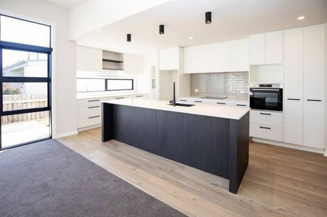 Photo of property in 126b Macandrew Road, South Dunedin, Dunedin, 9012