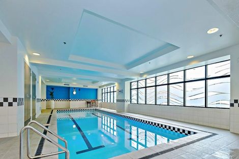 Photo of property in 6 Lancelot Road, Orewa, 0931