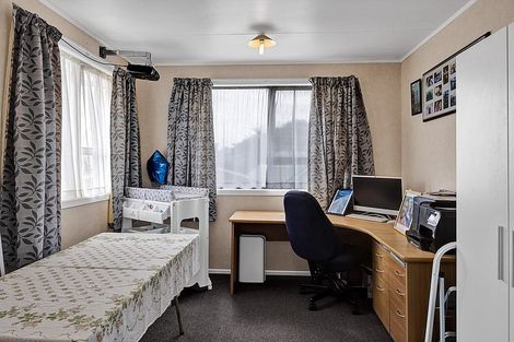 Photo of property in 11 Tui Place, Bell Block, New Plymouth, 4312