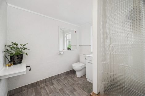 Photo of property in 54 Grand Vue Road, Kawaha Point, Rotorua, 3010