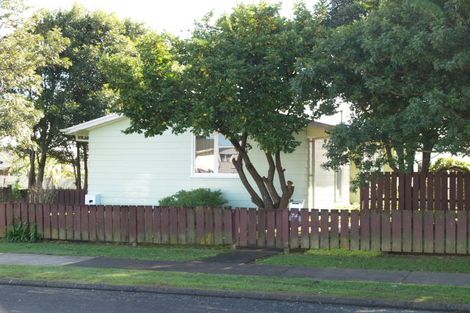 Photo of property in 74 Cranmere Crescent, Mangere East, Auckland, 2024
