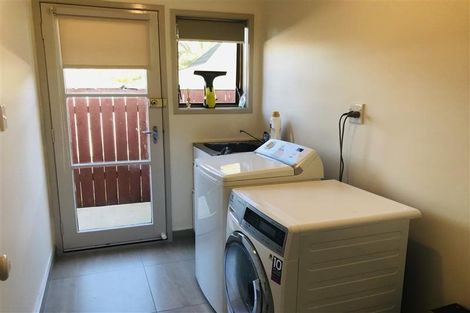 Photo of property in 65 John Downs Drive, Browns Bay, Auckland, 0630