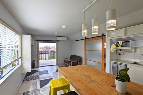 Photo of property in 19 Millstream Drive, Henderson, Auckland, 0610