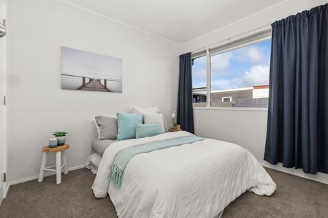 Photo of property in 7b Cypress Grove, Paraparaumu, 5032