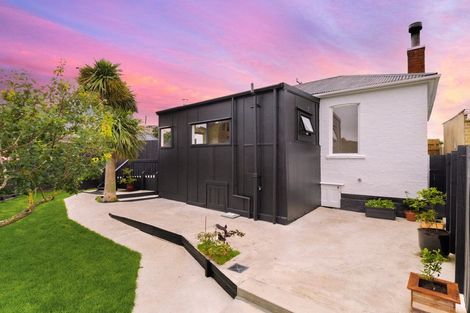 Photo of property in 6 Magnetic Street, Port Chalmers, 9023