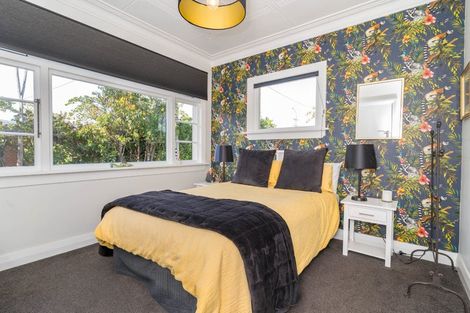 Photo of property in 396 Bay View Road, Saint Clair, Dunedin, 9012