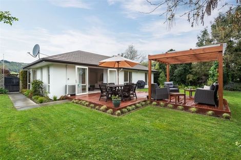 Photo of property in 20 Wendy Place, Heathcote Valley, Christchurch, 8022