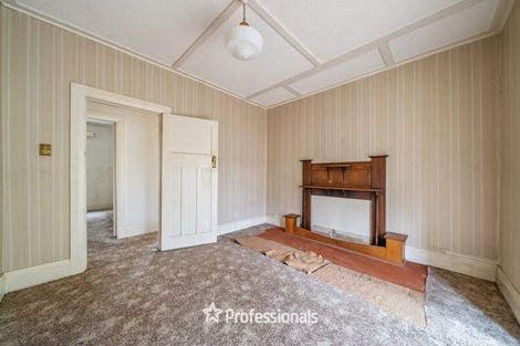 Photo of property in 37 Hardy Street, Waterloo, Lower Hutt, 5011