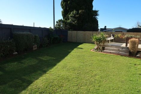 Photo of property in 25 Great South Road, Papakura, 2110