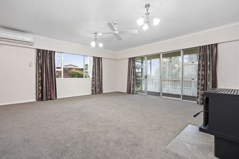 Photo of property in 30 Chaucer Street, Leamington, Cambridge, 3432