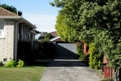 Photo of property in 1/24 Broadfell Avenue, Avonhead, Christchurch, 8042