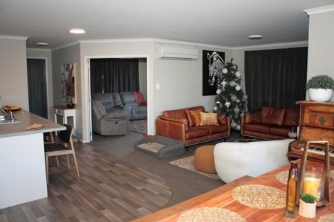 Photo of property in 10 Omega Place, Coastlands, Whakatane, 3120