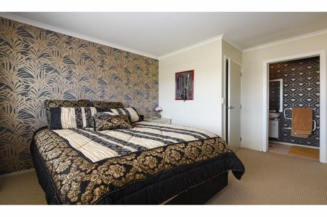 Photo of property in 56/64 Kawaha Point Road, Kawaha Point, Rotorua, 3010