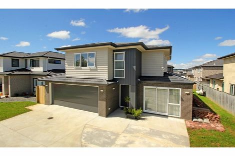 Photo of property in 99 Stancombe Road, Flat Bush, Auckland, 2016