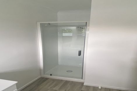 Photo of property in 92 Napier Road, Havelock North, 4130