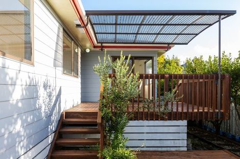 Photo of property in 69 Powrie Street, Glenfield, Auckland, 0629