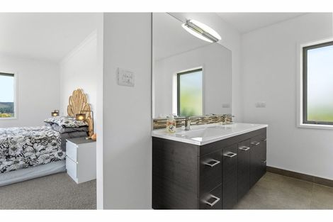 Photo of property in 20 Roku Rise, Kaukapakapa, 0873