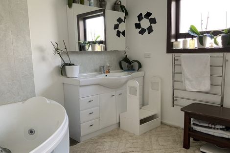 Photo of property in 162 Mcmurdo Street, Tinwald, Ashburton, 7700