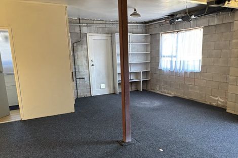 Photo of property in 2/73 Bramley Drive, Farm Cove, Auckland, 2012