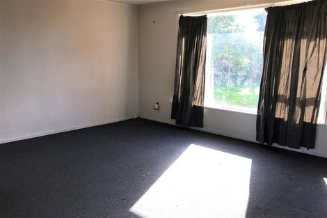 Photo of property in 64 Chichester Drive, Rosehill, Papakura, 2113