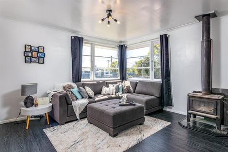 Photo of property in 10 Jones Place, Masterton, 5810