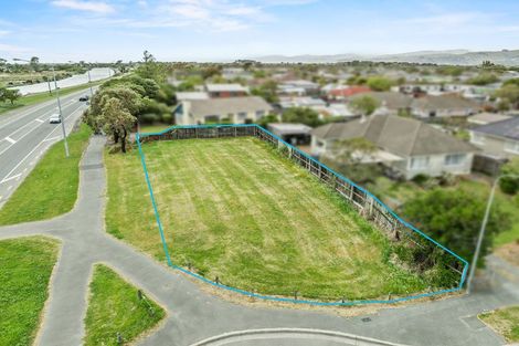 Photo of property in 38 Bexley Road, Aranui, Christchurch, 8061