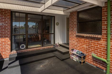 Photo of property in 1/39 Harris Crescent, Papanui, Christchurch, 8053